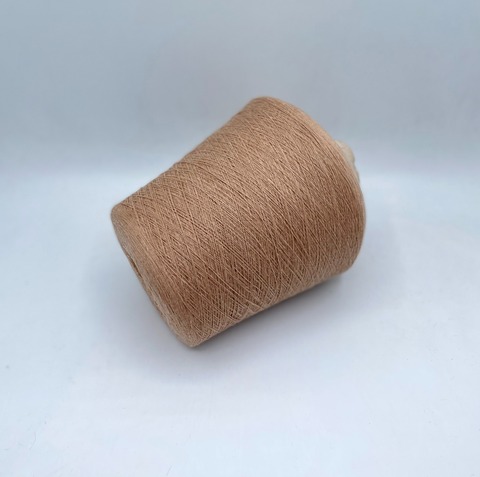 Бобинная пряжа (пр.Италия),1500м/100 гр. 80%шерсть, 20%полиамид, цвет-Бежевый,арт-31832