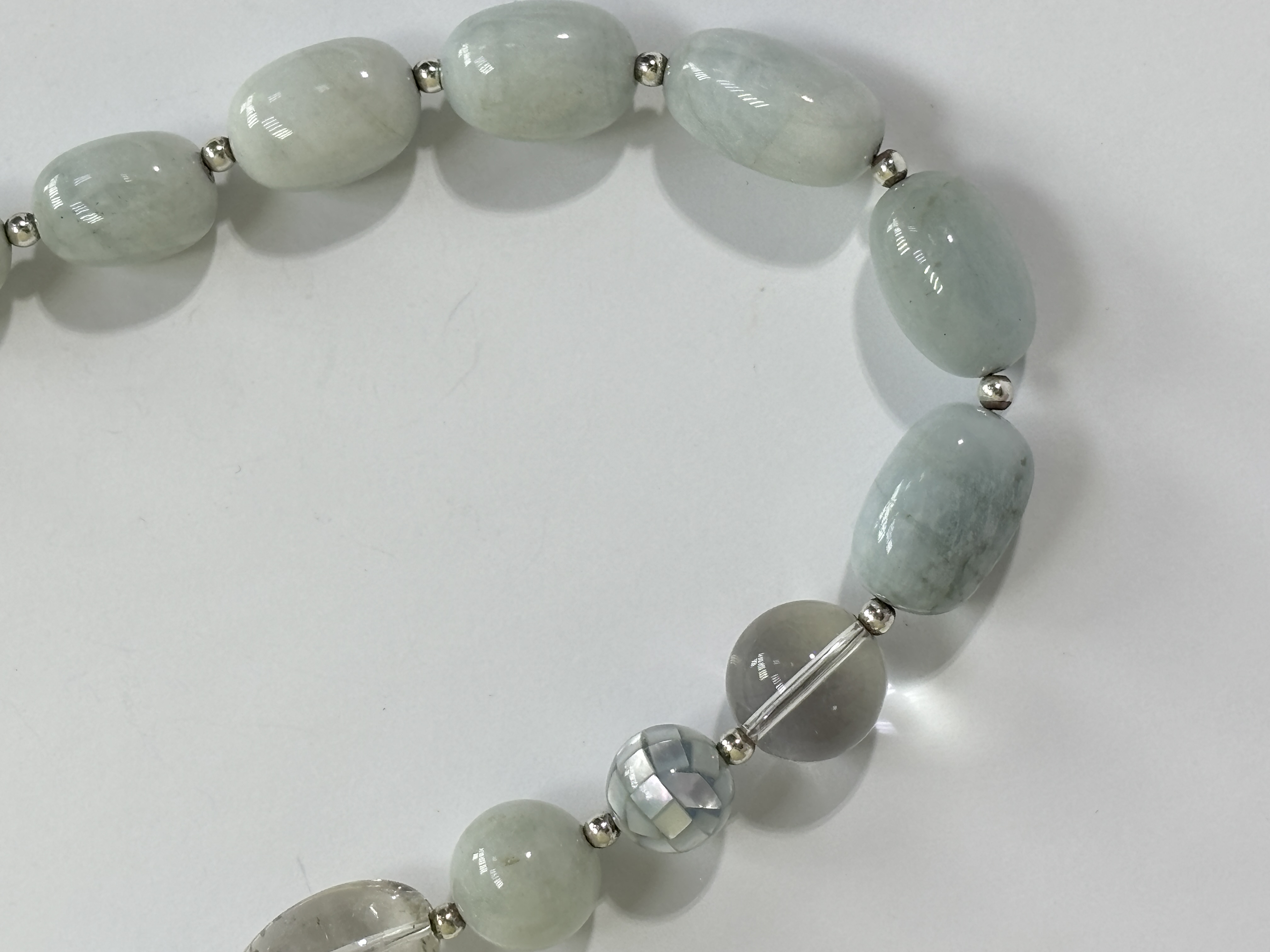 812- аквамарин (бусы из натуральных камней)