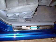 Светящиеся накладки порогов Mazda 6 (blue light, all chrome)
