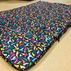 Матрас для собаки " Цветные силуэты"