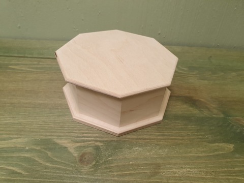 короб восьмиугольный диаметр 15, высота 6,5см