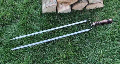 Двойной шампур с деревянной ручкой 60 см