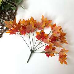 Клён осенний, зелень искусственная, декоративный букет 29 см., набор 3 букета