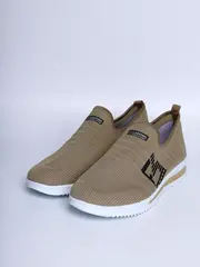 Кроссовки