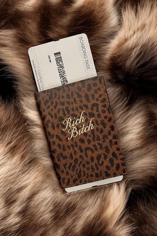 Обложка для паспорта LEO