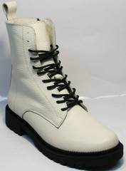 Ботинки женские белые зима Ari Andano 740 Milk Black.