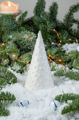 Декоративная статуэтка White Christmas Tree, 19 см, Россия