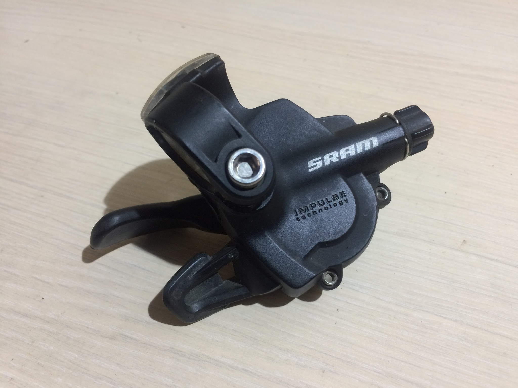 SRAM rf136