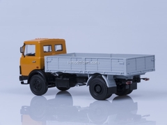 MAZ-5337 board early cabin 1987 orange-gray AutoHistory 1:43