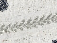 Тесьма декоративная вышивка стеклярус, ш. 2,5 см, белый