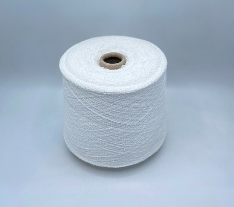 ECAFIL (пр.Италия),art-Cindy 1450м/100гр, 65% Хлопок, 35% Полиамид ,цвет-Белый(500/153). арт.32997