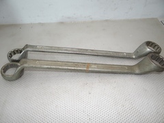 Ключ 2-хсторониий накидной коленчатый 30х32мм соотв. ГОСТ