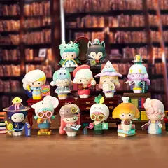 Случайная фигурка POP MART Momiji Book Shop