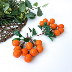 Апельсины искусственные, 2,5 см, 9 фруктов на ветке, набор 2 ветки