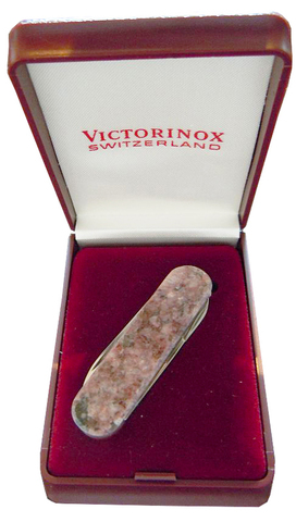 Нож-брелок Victorinox Classic LE, 58 мм, 4 функции, рукоять из натур. камня, 