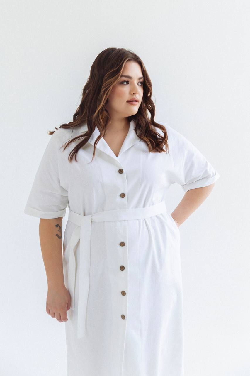 Платье-рубашка льняное; белый
