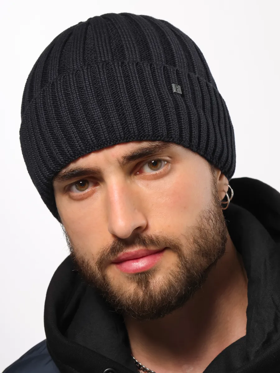 Шапка зимняя на флисе вязаная бини