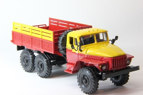 Ural-4320 board red-yellow Elecon 1:43