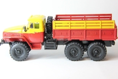 Ural-4320 board red-yellow Elecon 1:43