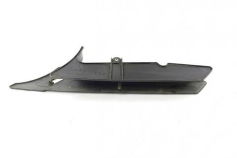 Защита ремня (низ) Yamaha 3D8223120000