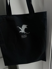 Сумка-шоппер (возможен небольшой брак - трещины в краске)