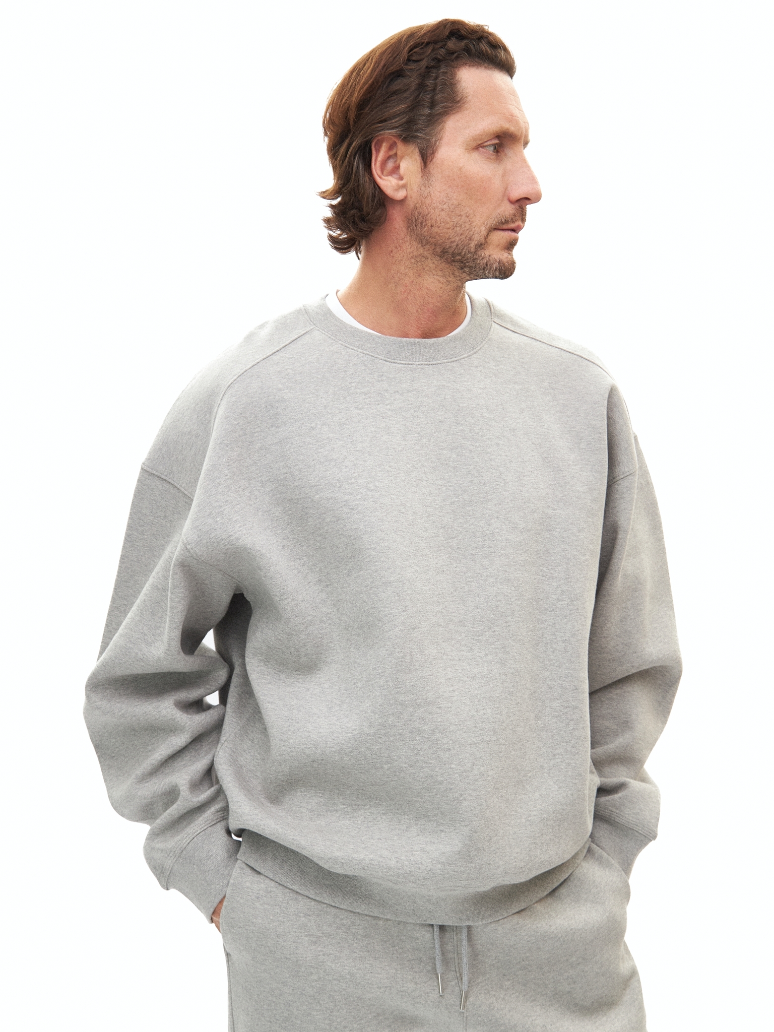 Серый спортивный костюм Laine 03