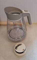 Чайник SCARLETT SC-EK27G38 (б/у)