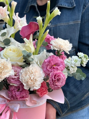 Цветы в коробке «Малинка»