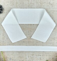 Комплект воротник ш. 7 см, д. 46 см + подвяз ш. 2,5 см, д. 135 см, молочный