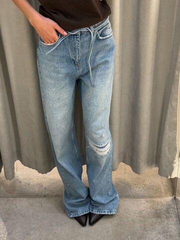 Джинсы Wide leg