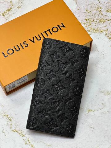 Бумажник Louis Vuitton Brazza Taurillon черный