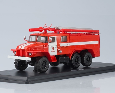 Ural-375N AC-40 C1A Fire Department №9 Moscow 1:43 Start Scale Models (SSM)