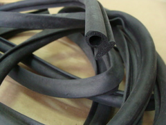 уплотнитель двери УАЗ 452,3303,2206 и др мод. (4300 мм) СЗРТ