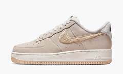 Nike Air Force 1 Low '07 SE WMNS "Sanddrift Gum Fleece"