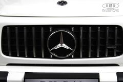 Mercedes-Benz Y777YY 4WD 24V (ЛИЦЕНЗИОННАЯ МОДЕЛЬ) (Полноприводный, двухместный)