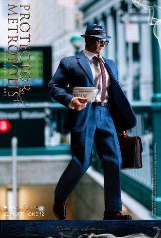 Фигурка Кларк Кент - Супермен Защитник Метрополиса