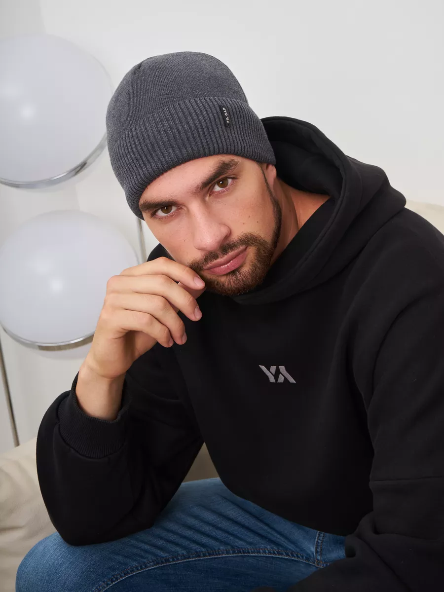 Шапка бини зимняя весенняя с флисом