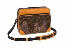 Сумка Louis Vuitton Nil Messenger коричневый