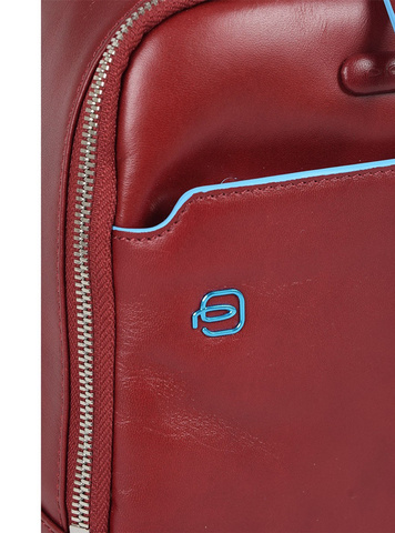 Рюкзак женский Piquadro Blue Square CA4233B2/R красный натур.кожа