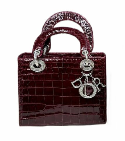 Сумка Dior Lady Dior, модель маленького формата