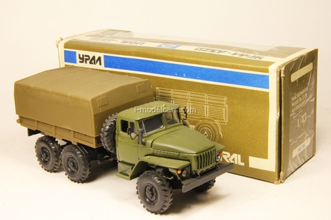 Ural-4320 with awning khaki (early) Elecon 1:43