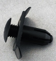 КЛИПСА ПОДКРЫЛКОВ ACCENT, SANTA FE SM, SONATA ТАГАЗ HYUNDAI / KIA