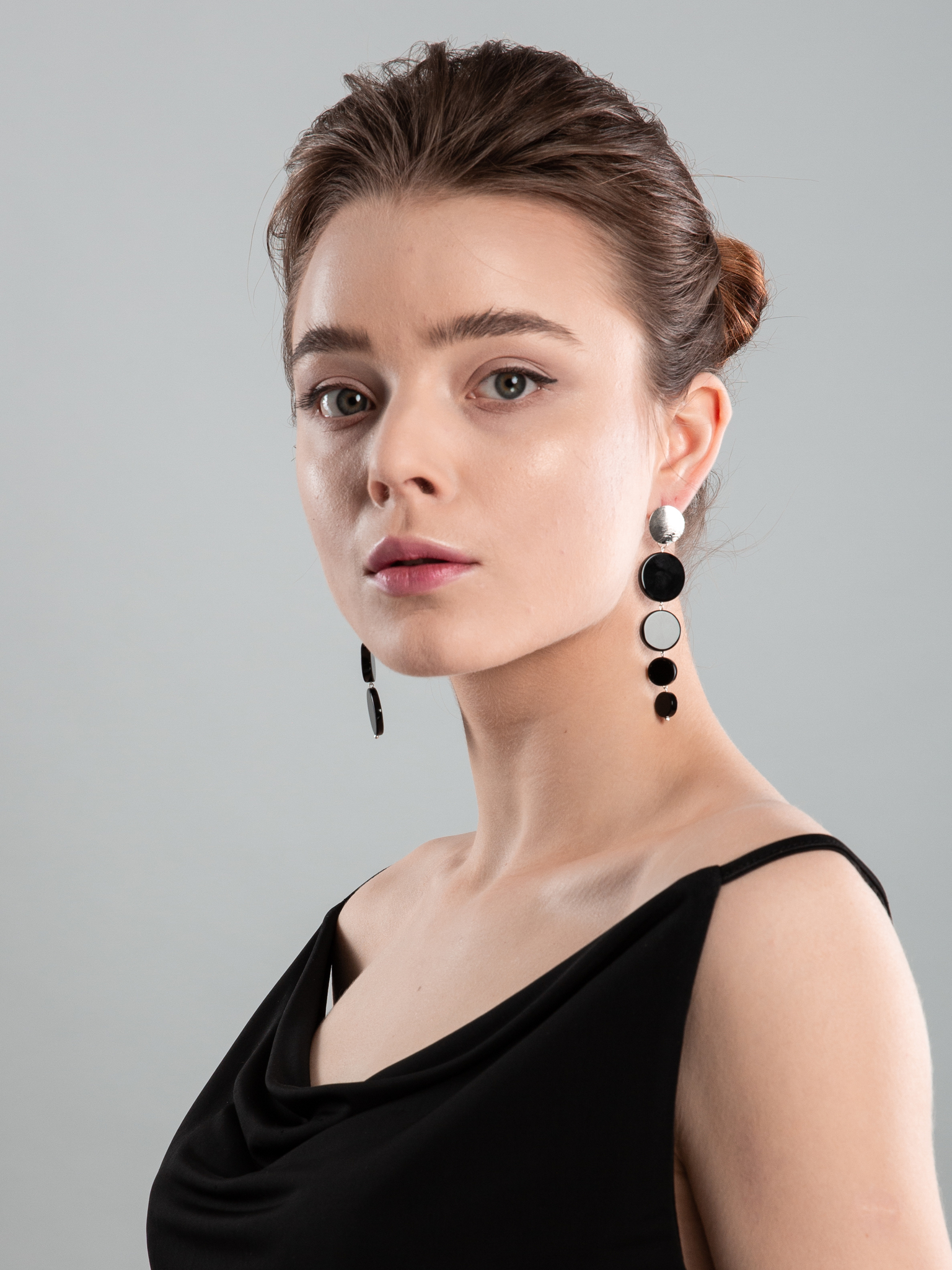 Серьги асимметричные из агата