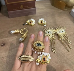 Комплект серьги + кольцо EGG with EYE в стиле Schiaparelli с белой эмалью