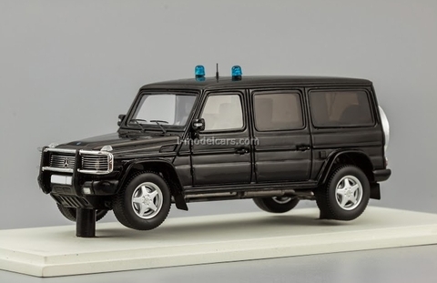 Mercedes-Benz G-Class XXL President Ambulance black DIP 1:43