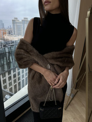 Шарф из эко-меха длинный светло-коричневый