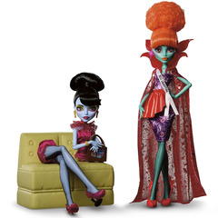 Битлджус Комната ожидания - Мисс Аргентина и Помощница Фокусника