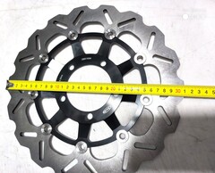 Диск для Triumph Daytona 675 06-16 г.в./ Street Triple 675 R 07-12 г.в. /предний / тормозной/ и другие / ARASHI