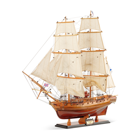 Русский военный корабль из дерева Меркурий