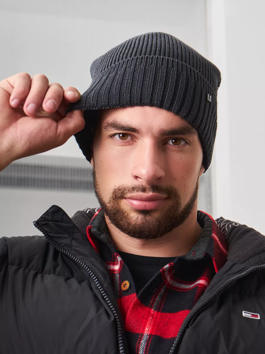 Шапка бини зимняя весенняя с флисом